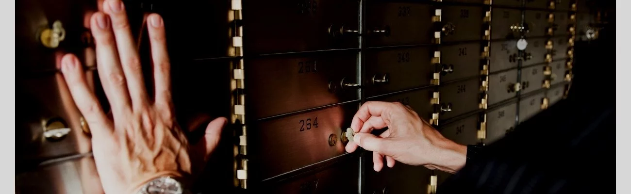 Le débat confisqué