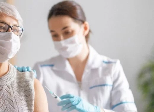 Vaccins : effets secondaires réels et imaginaires