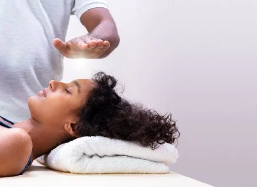 Médecines alternatives : à la recherche de résultats positifs