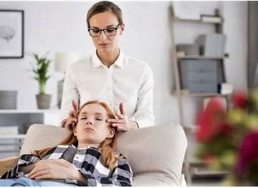 Thérapie cranio-sacrée : un petit air de rien 